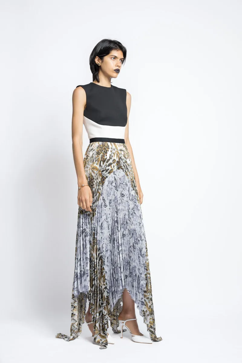 Bay Leaf Jacquard Pleated Skirt With Handkerchief Hem