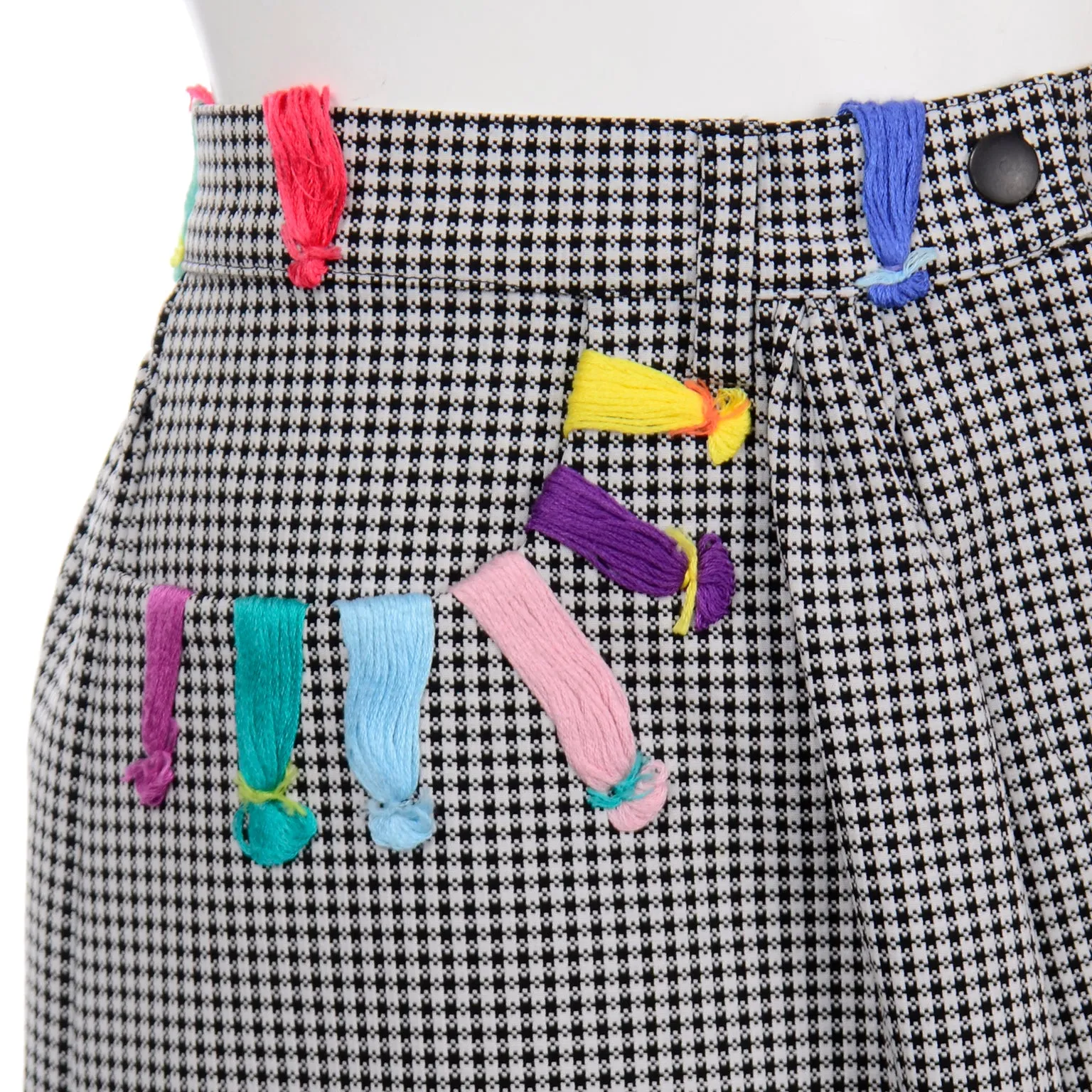 Mira Mikati Black & White Houndstooth Skirt W Colorful Knit Trim