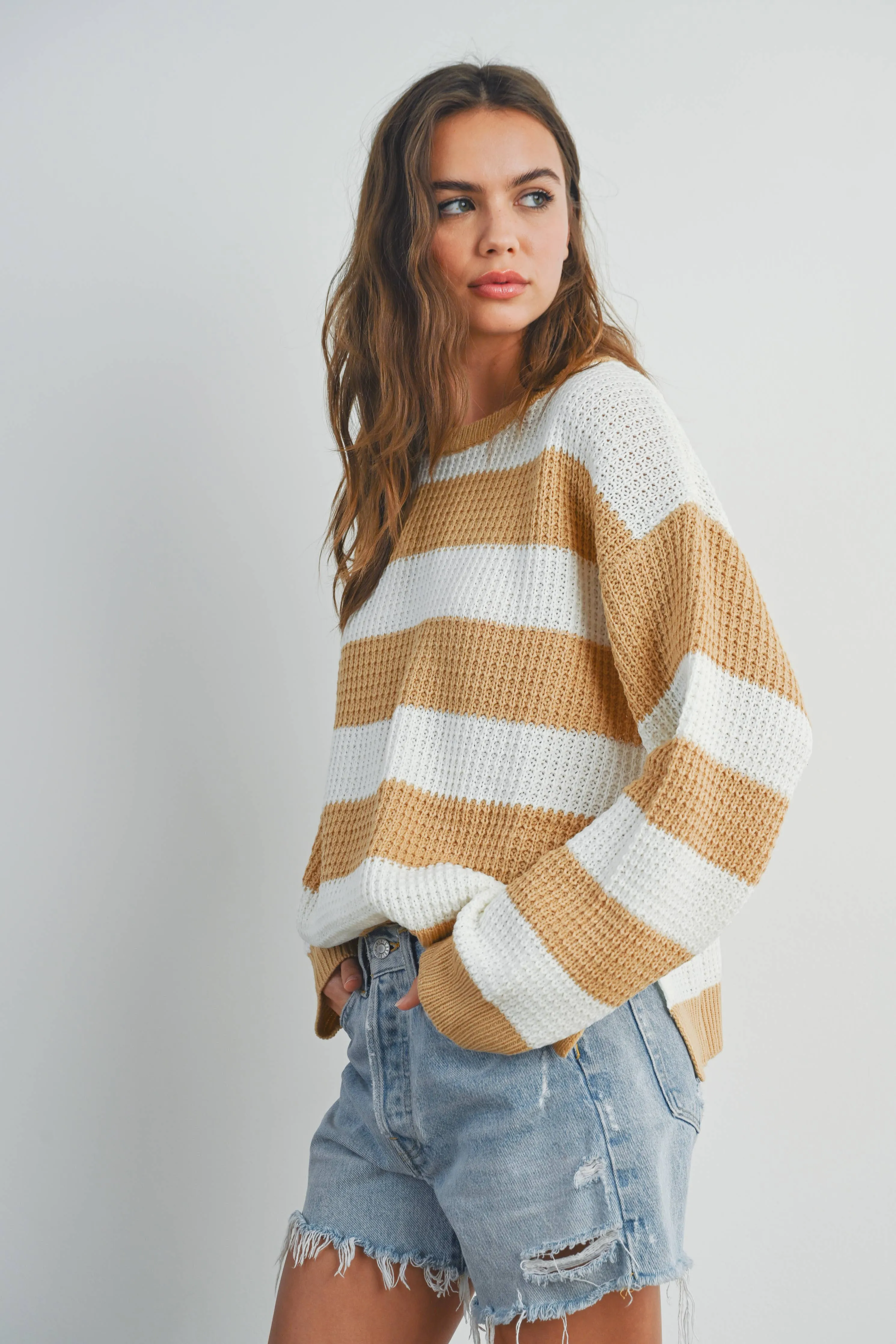 STRIPED ROUND NECK LONG SLEEVE SWEATER